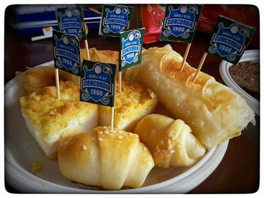 Delicije sa zastavicama klubova kup-tresnjevke-zastavice