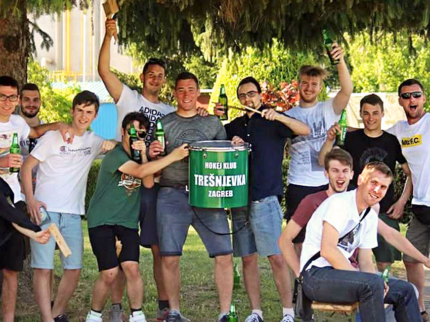 Tres, tres, Trešnjevka hk-tresnjevka