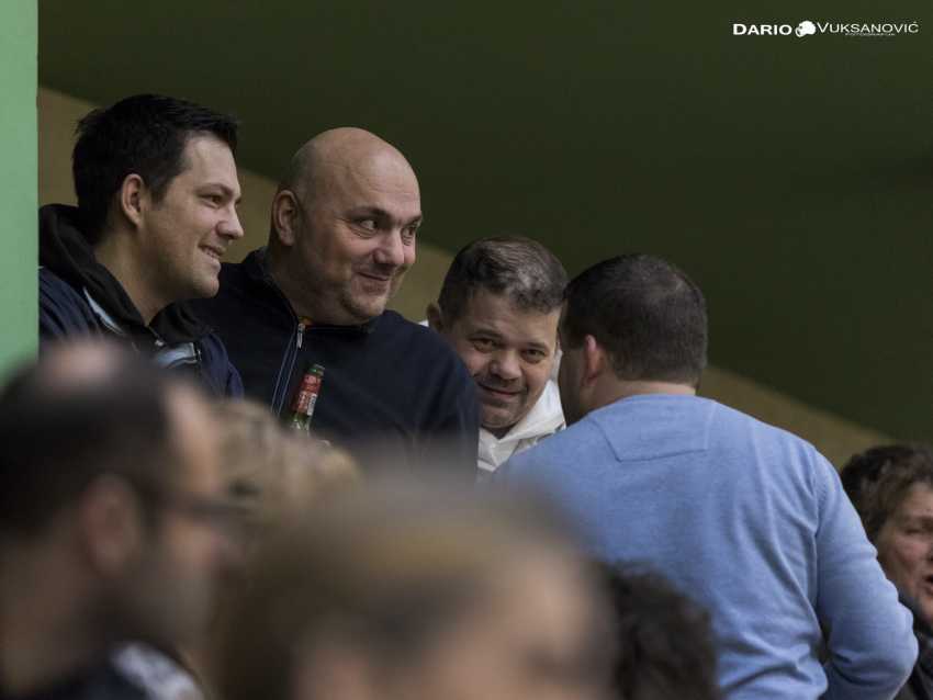 Dušak, Capan, Kolarić, Šnajder - mučki provokatori ;) Dušak, Capan, Kolarić, Šnajder - mučki provokatori ;)